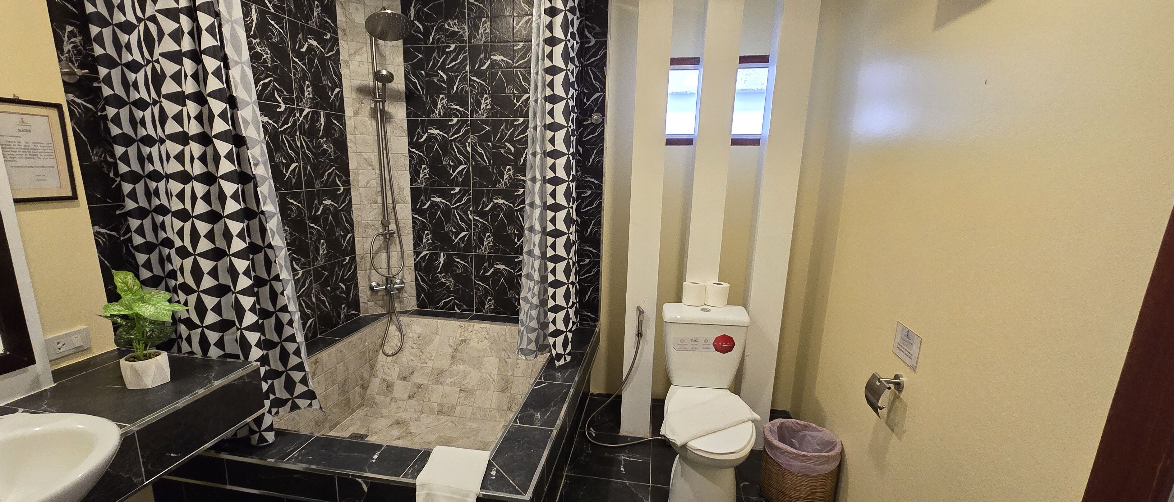 apartment, 1 bedroom | egyptian cotton sheets, minibar, in-room safe, desk