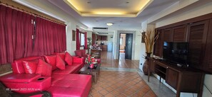 华丽客房, 1 间卧室 | 埃及棉床单、迷你吧、客房内保险箱、办公桌