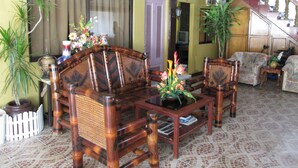 Lobby sitting area - Starfire Resort (Boracay Island)