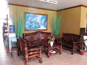 Lobby sitting area - Starfire Resort (Boracay Island)
