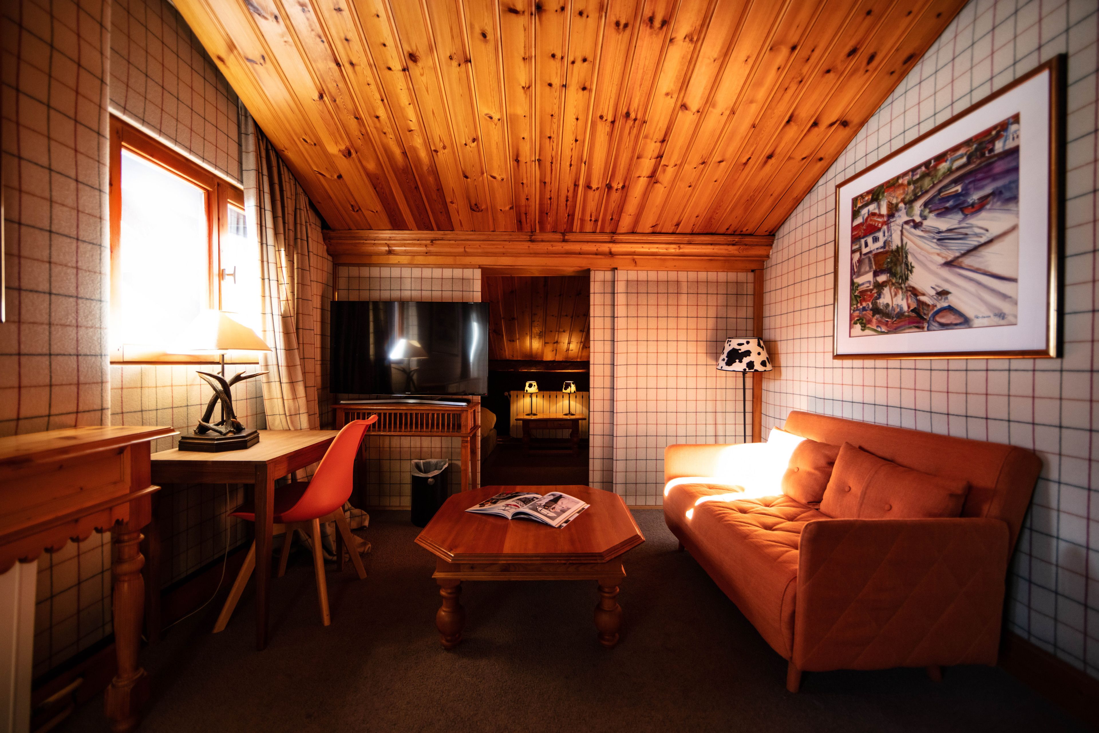 family suite | in-room safe, desk, blackout curtains, soundproofing