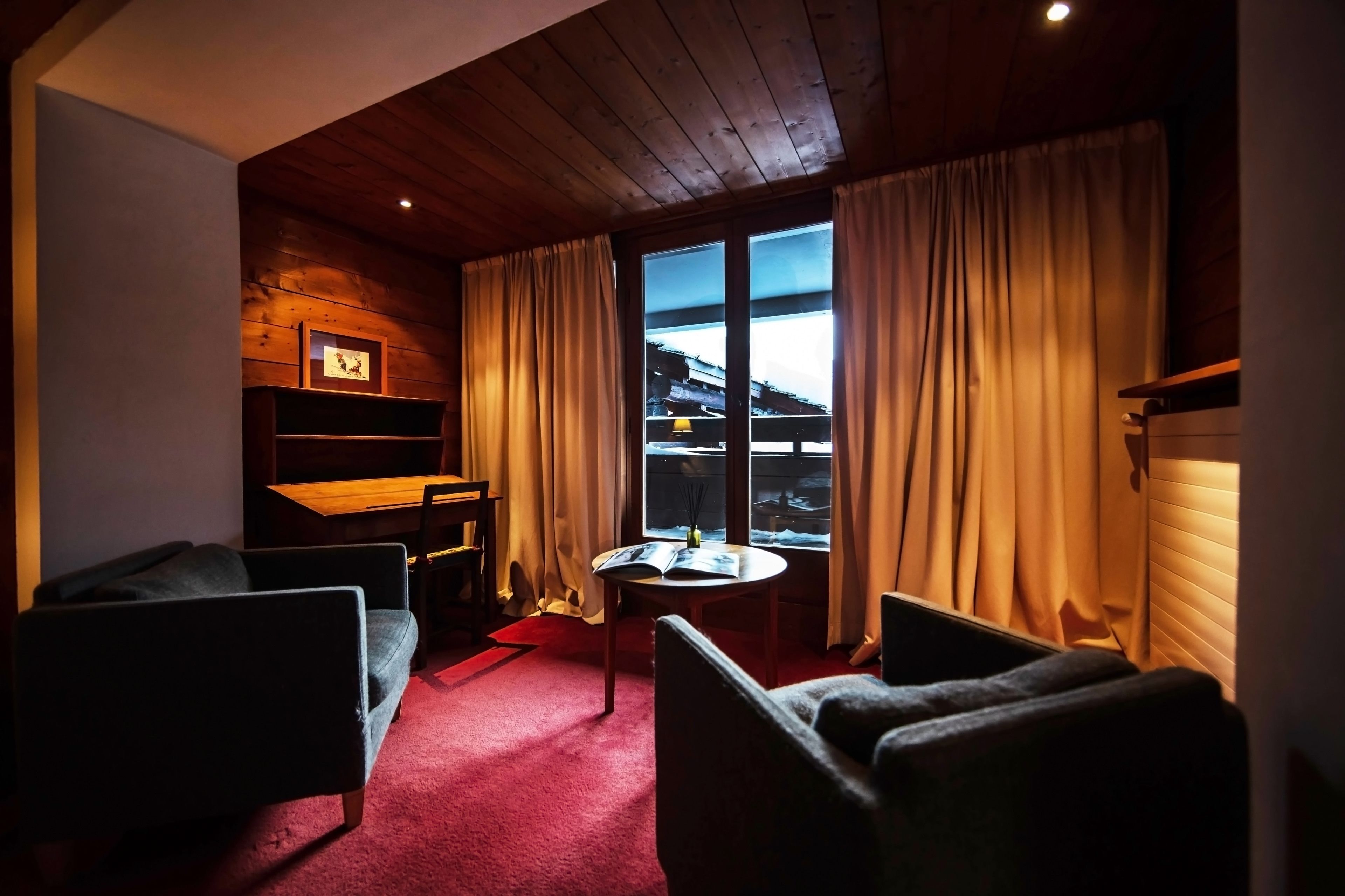 junior suite | in-room safe, desk, blackout curtains, soundproofing