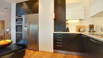 Luxury Apartment, 2 Bedrooms, Sea View | Private kitchen | Fridge, microwave, stovetop, coffee/tea maker