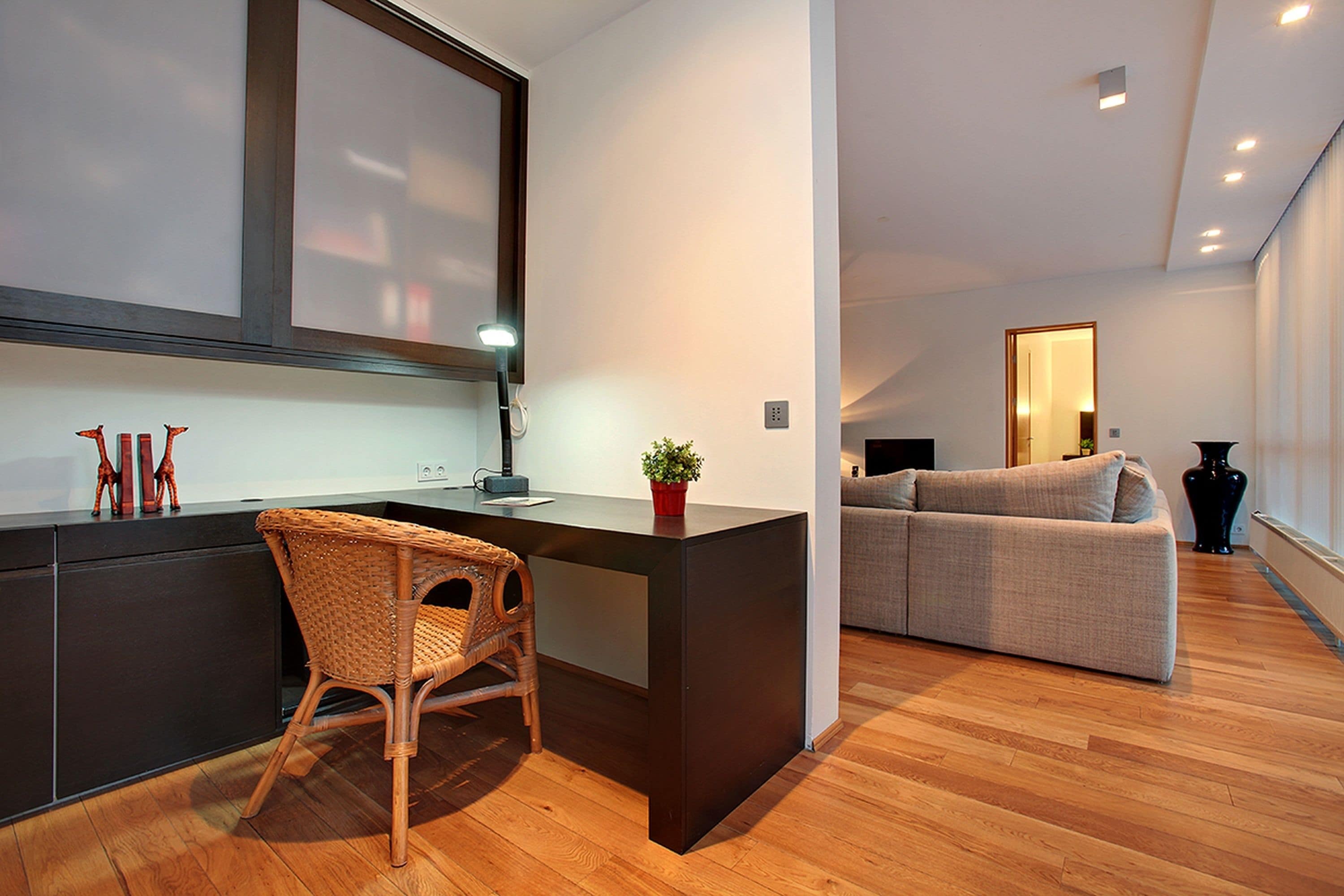 Photo - Alfred's Apartments