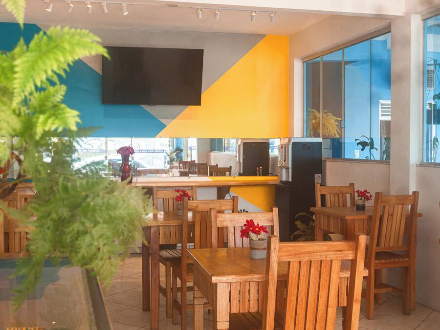 Dagelijks continentaal ontbijt inbegrepen