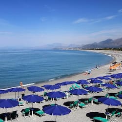 Private beach nearby, white sand, sun-loungers, beach umbrellas