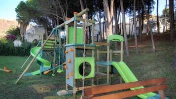 Children's play area - outdoor