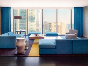 Suite – president, 1 kingsize-seng, Club Lounge-tilgang (Burj Khalifa View) | Sengetøy av topp kvalitet, dundyner, minibar og safe på rommet