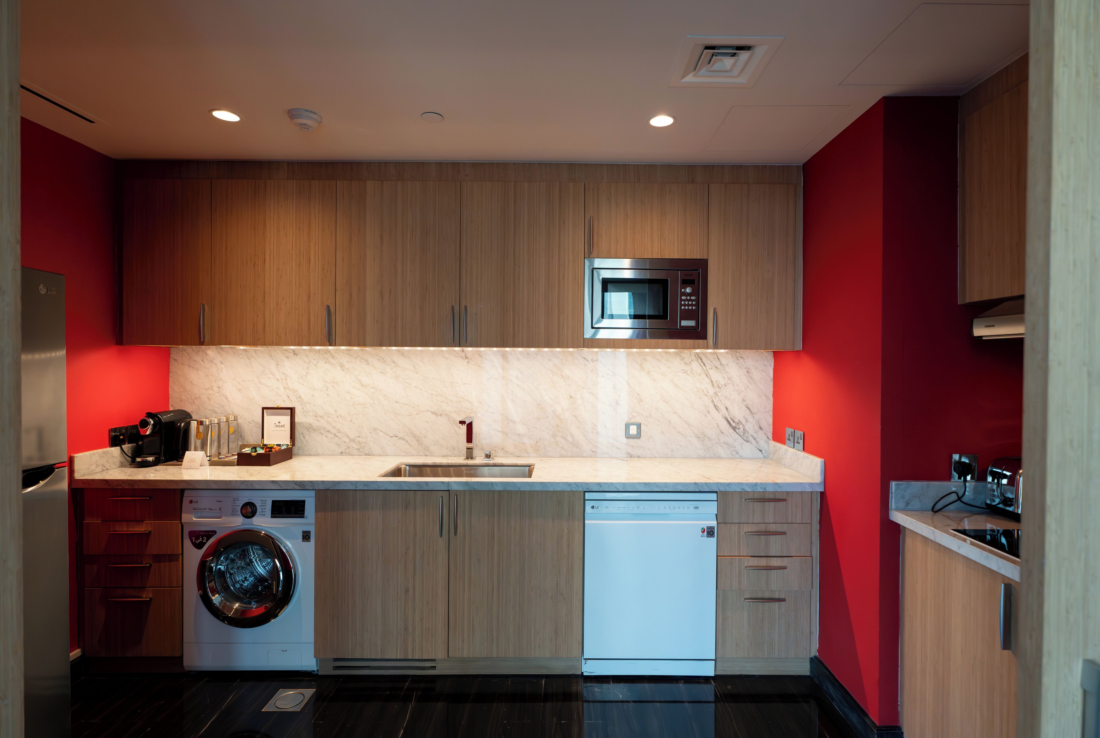 royal suite, 1 king bed, club millésime access (burj khalifaview) | private kitchen | espresso maker, coffee/tea maker, electric kettle