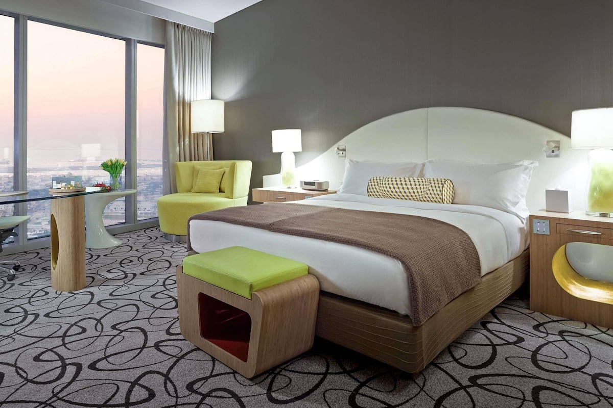 Luxury Room, 1 King Bed