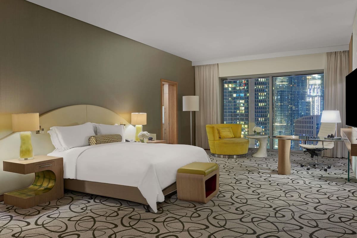 Luxe kamer, 1 kingsize bed, toegang tot de clublounge (Burj Khalifa View) | 1 slaapkamer, luxe beddengoed, donzen dekbedden, een minibar