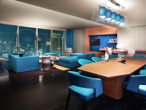 Presidential-suite - 1 kingsize-seng - adgang til Club-lounge (Burj Khalifa View) | Premium-sengetøj, dundyner, minibar, pengeskab på værelset