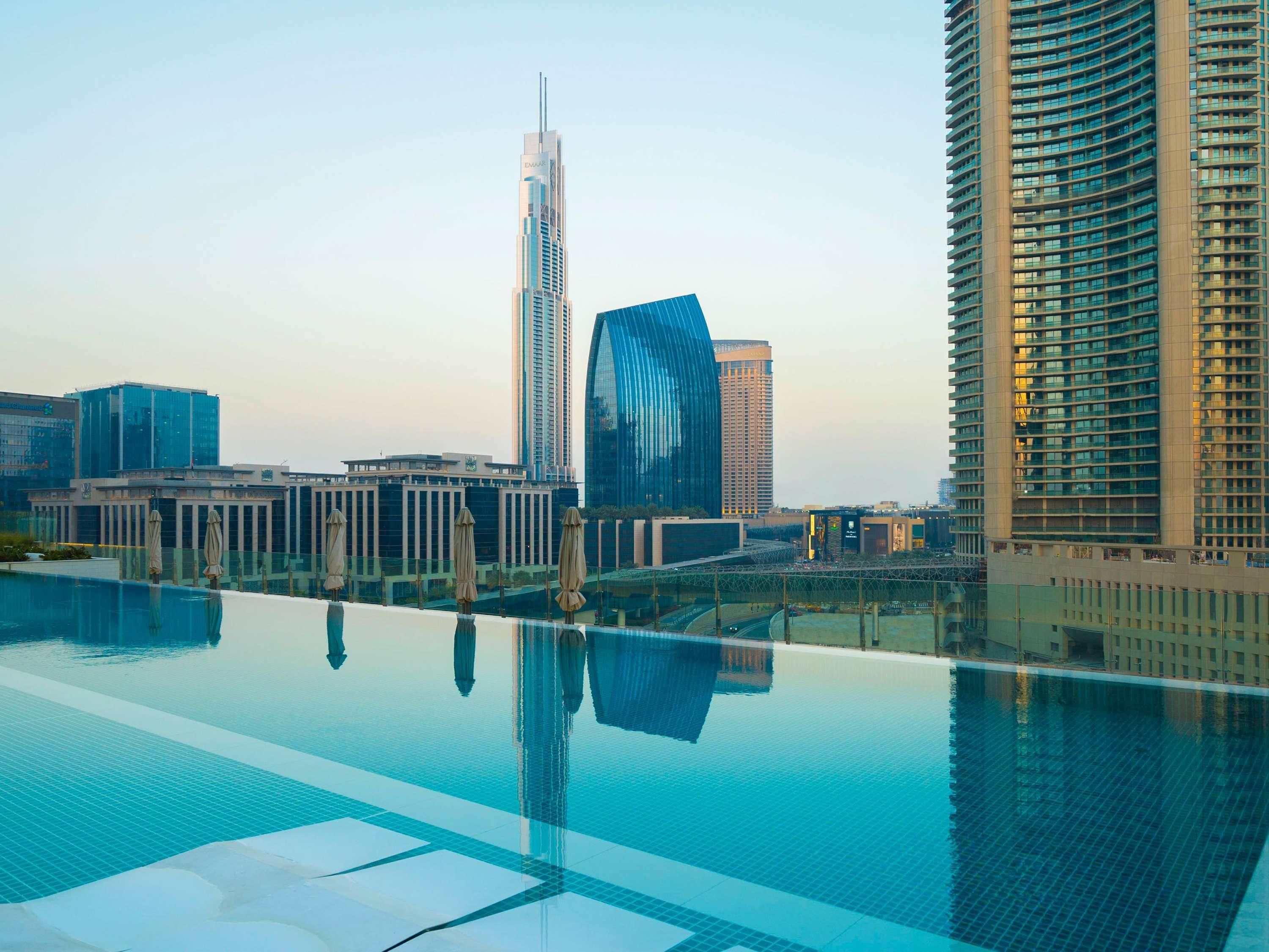 2 outdoor pools, pool umbrellas, sun loungers