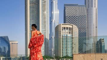 3 bars/lounges, swim-up bar, poolside bar