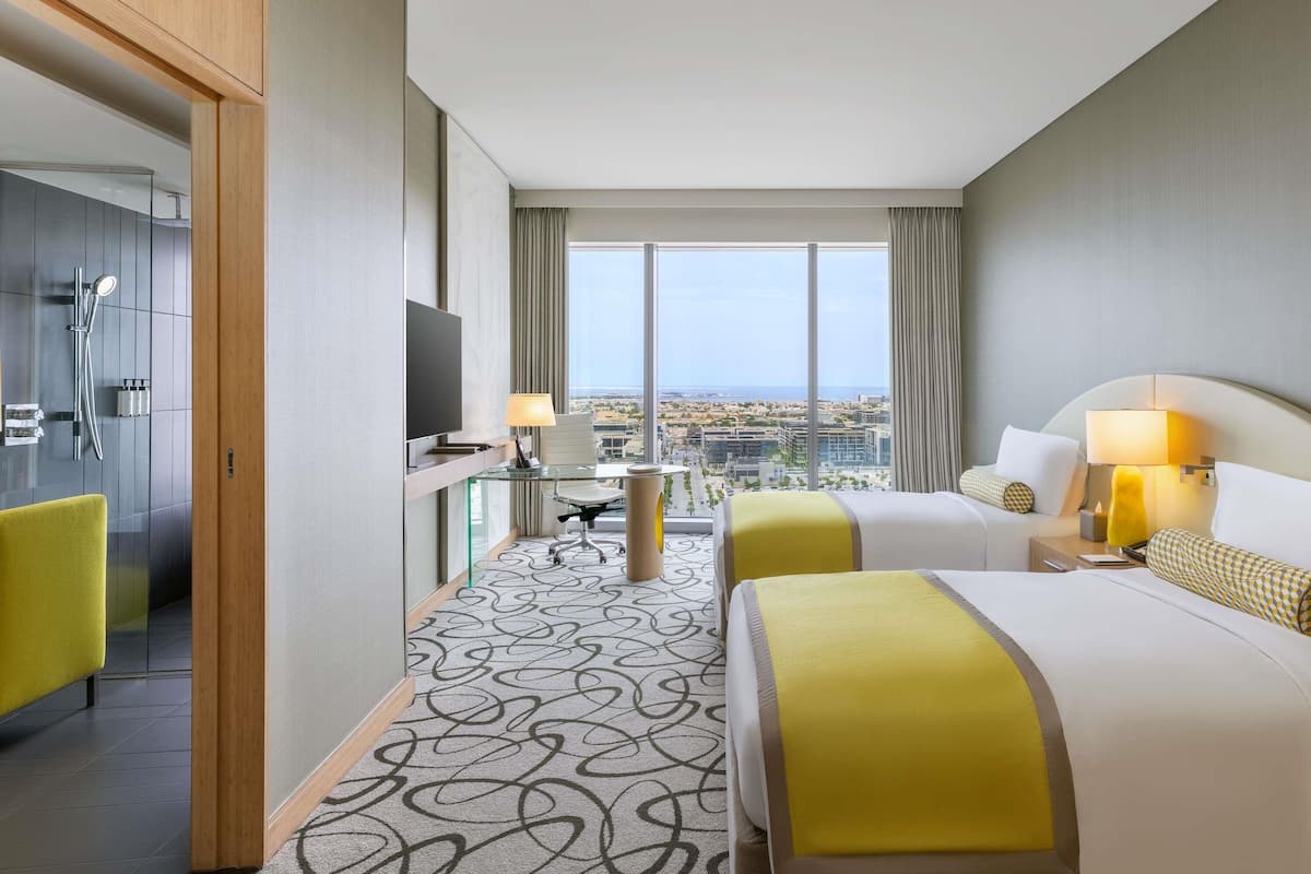 TWO BEDROOM DOWNTOWN SUITE, 1 Double bed and 2 Single beds, Airport Transfer included | 1 bedroom, premium bedding, down comforters, minibar