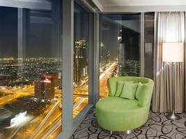 Premium bedding, down comforters, minibar, in-room safe