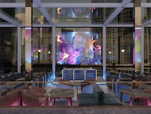 5 restaurants, breakfast, lunch, dinner served; international cuisine