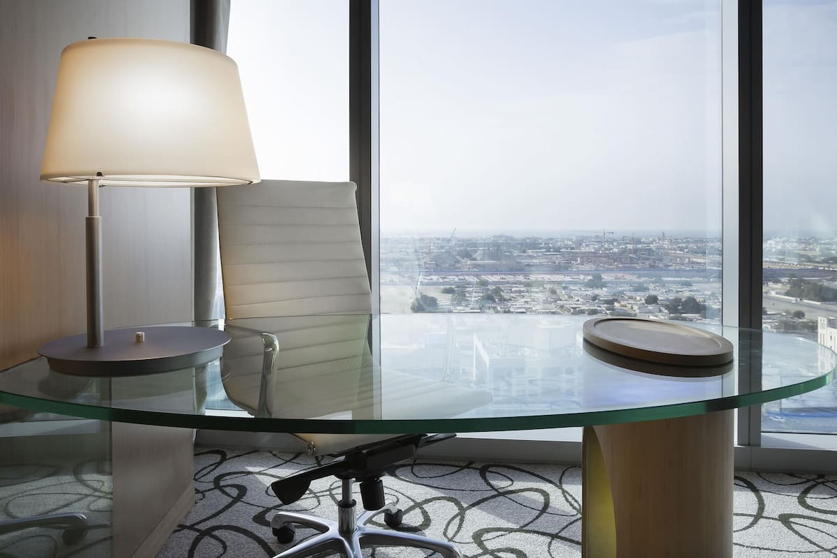 1 bedroom, premium bedding, down comforters, minibar