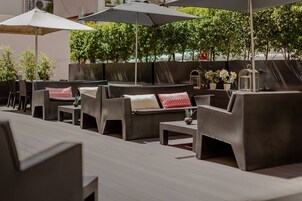 Bar (di hartanah)