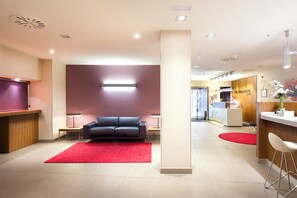 Reception hall - Hotel Sercotel Ciudad de Miranda (Miranda de Ebro)