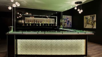 Bar (en el alojamiento)