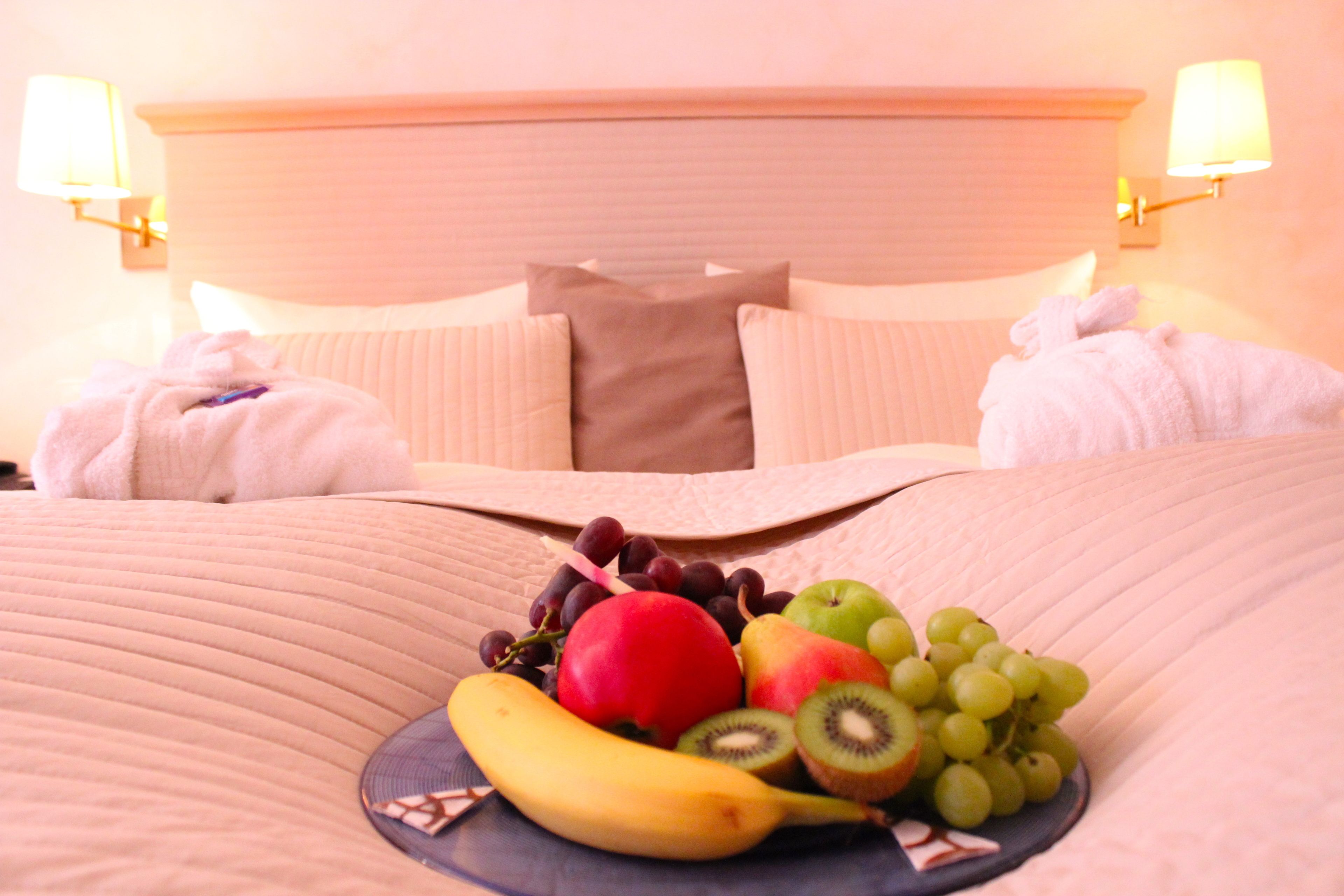 deluxe double room | bathroom amenities | free toiletries, hair dryer, towels