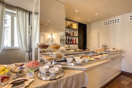 Buffet. Albergo Firenze