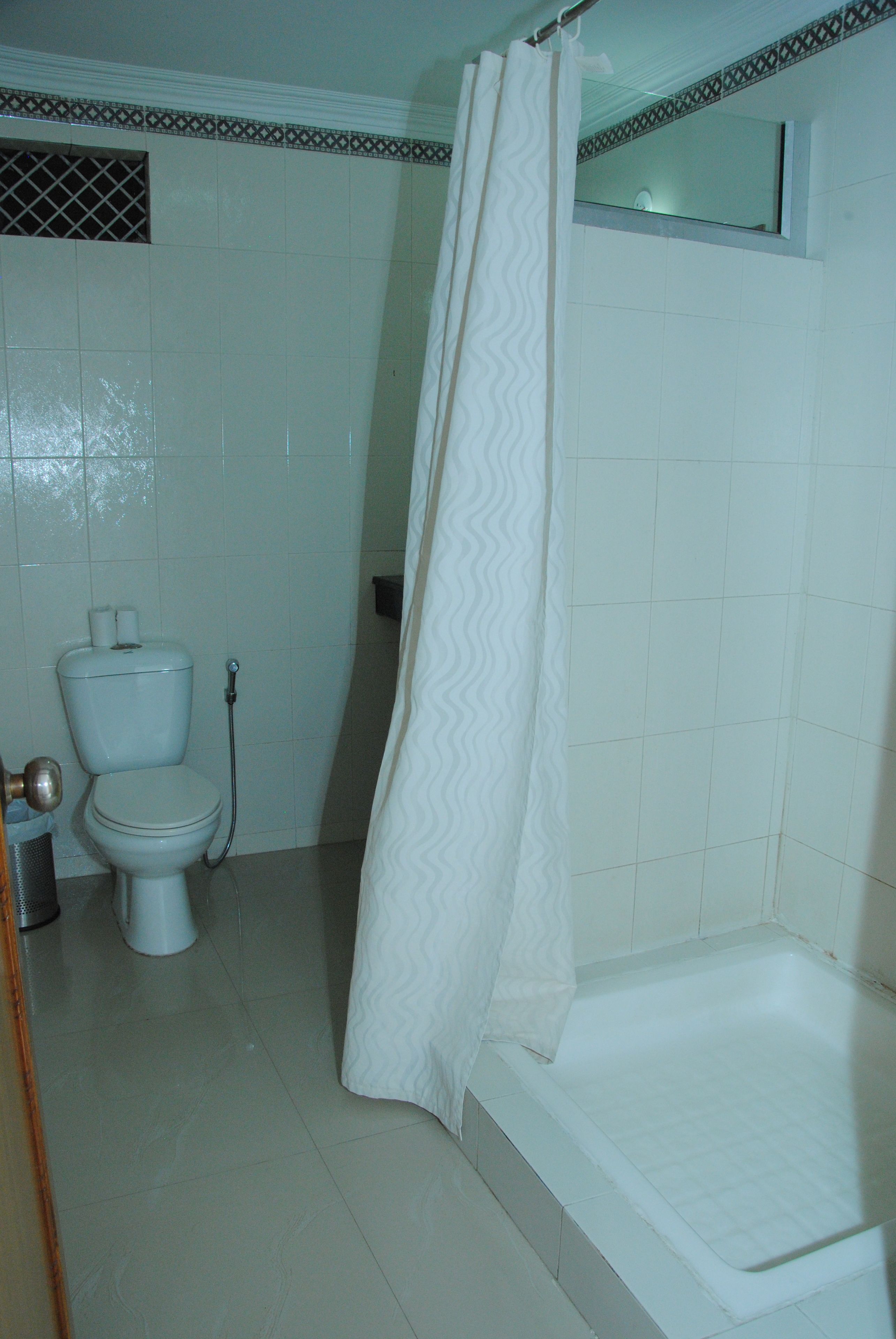 superior double or twin room | bathroom | shower, free toiletries, hair dryer, slippers