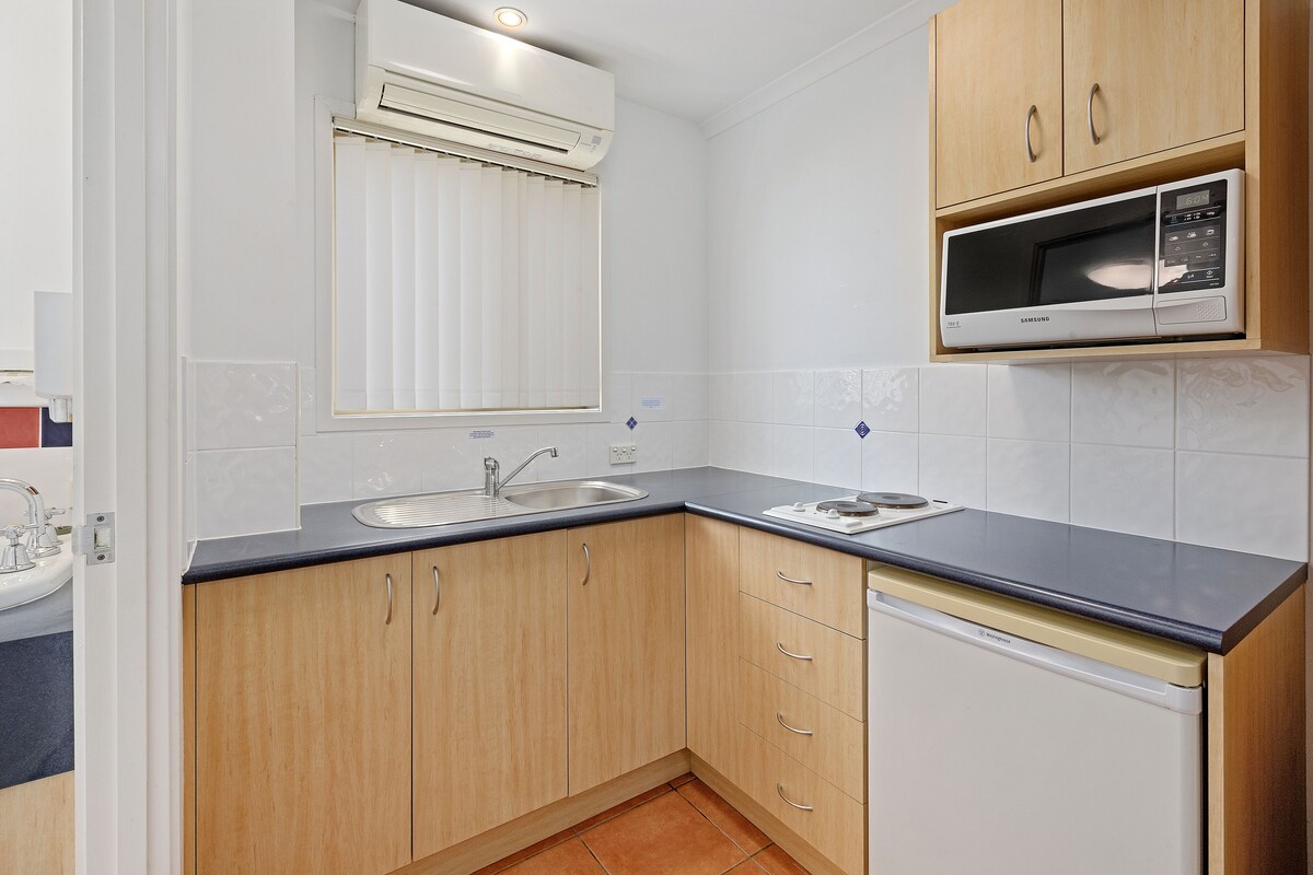 Browns Plains Motor Inn