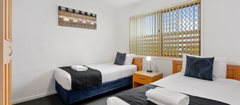Browns Plains Motor Inn