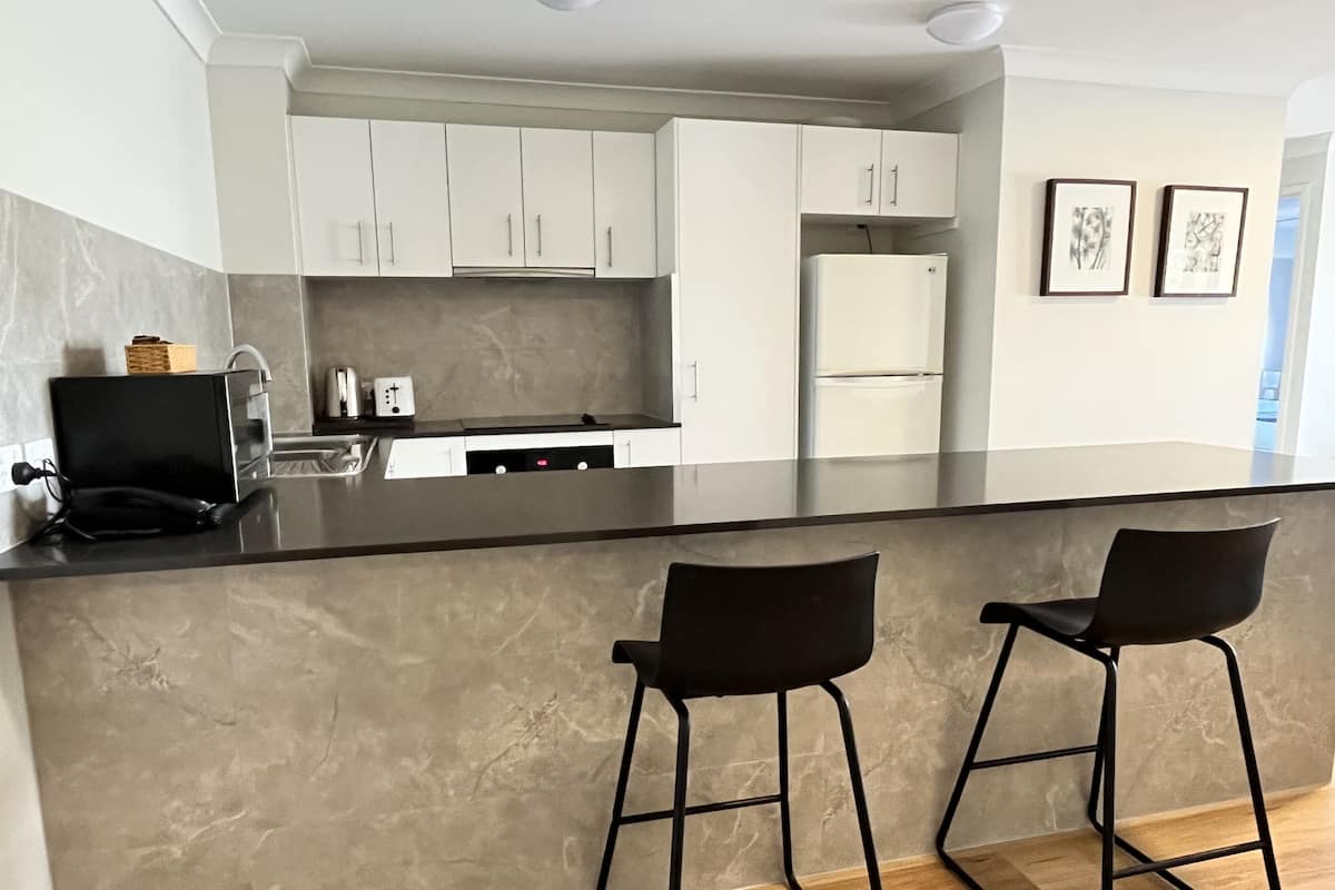 Fridge, microwave, coffee/tea maker, toaster