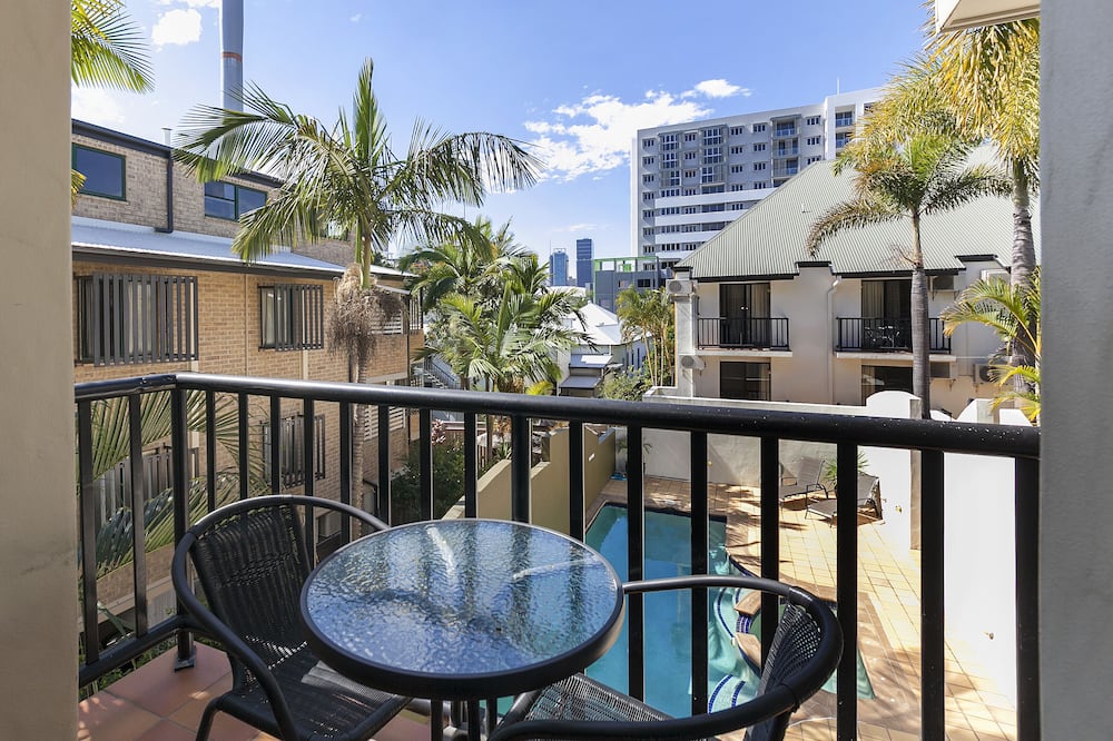 Parkview Apartments