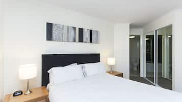 1 bedroom, individually decorated, individually furnished