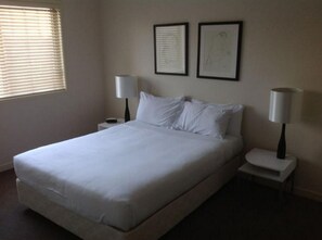 1 bedroom, individually decorated, individually furnished - Citystyle Executive Apartments (Braddon)