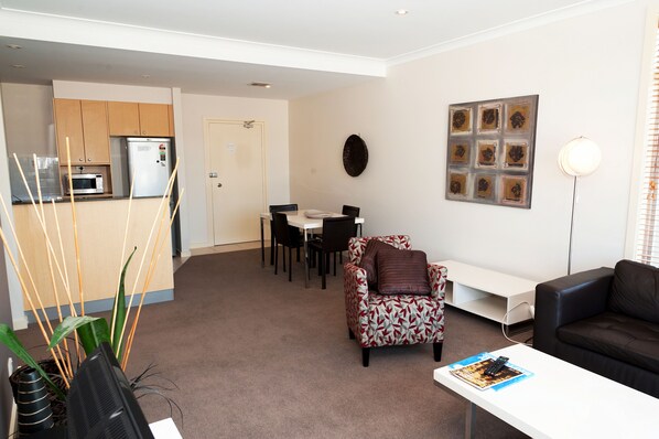 Living room - Citystyle Executive Apartments (Braddon)