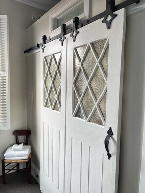 Estudio (Endeavour) | Decoración personalizada y muebles diferentes