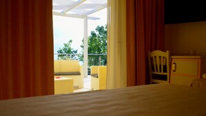Double Room | Premium bedding, minibar, in-room safe, desk - Baia di Trainiti (Vibo Valentia)