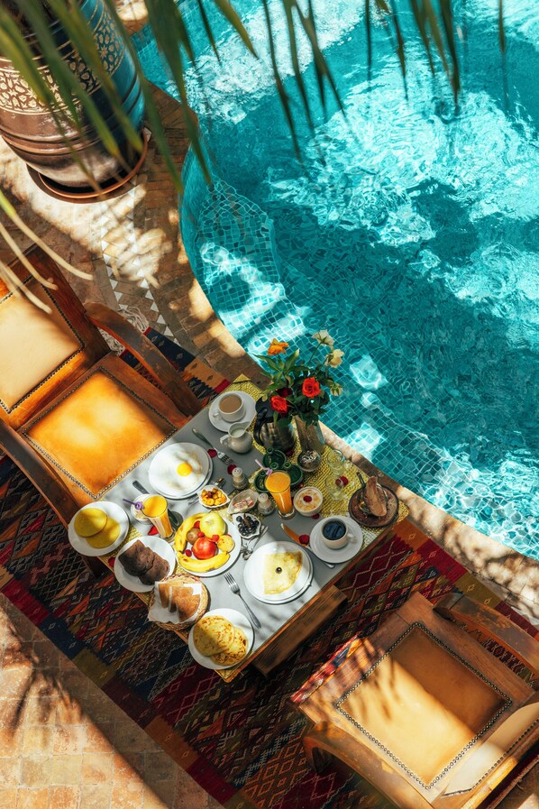 Breakfast and dinner served, Moroccan cuisine - Riad Anya (Marrakech)