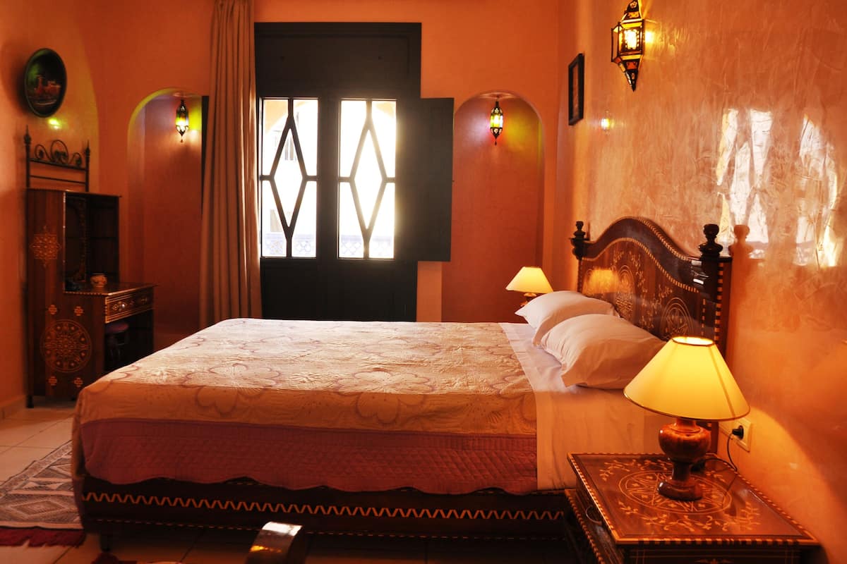 superior room, balcony | premium bedding, in-room safe, desk, blackout curtains