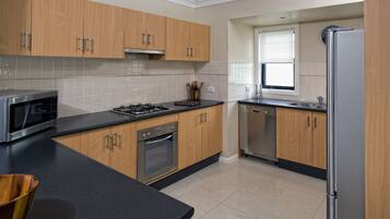 Luxury Three Bedroom Town House | Private kitchen | Electric kettle