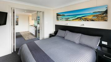 Spa Suite | Egyptian cotton sheets, premium bedding, individually decorated