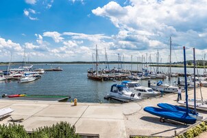 Marina/club náutico