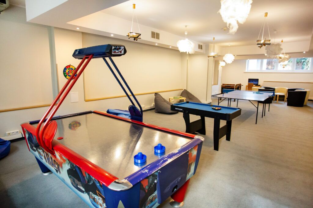 Phòng trò chơi máy arcade