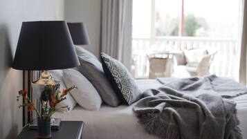 Premium bedding, minibar, individually decorated, individually furnished