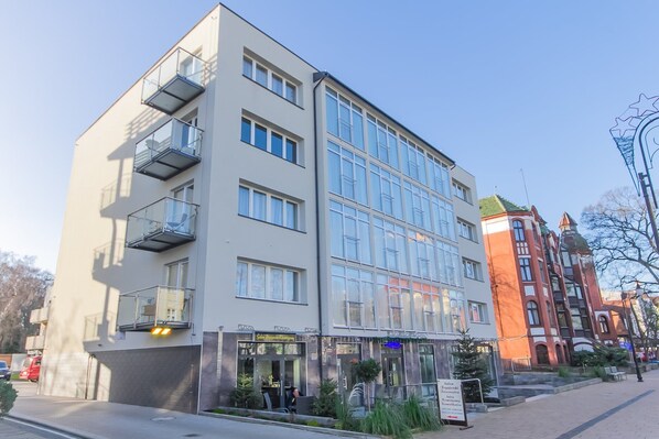 واجهة المنشأة