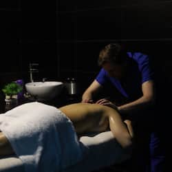 Bagno turco/hammam, trattamenti per il corpo, aromaterapia