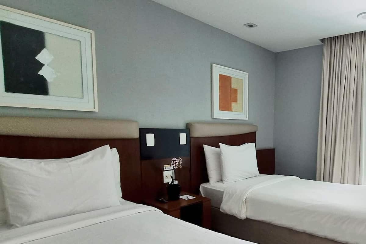 1 phòng ngủ, minibar, két bảo mật tại phòng, bàn