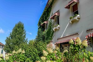 Exterior - Hôtel Restaurant Le Commerce (Amou)