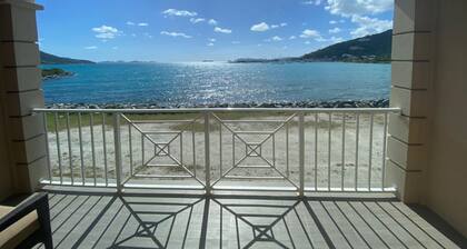 Maria's By the Sea Hotel