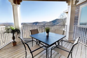 Individuell eingerichtet, Schreibtisch, kostenloses WLAN, Bettwäsche